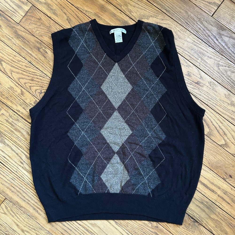Geoffrey Beene Mens XL Argyle Sweater Vest Black Grey Brown V-Neck Acrylic Knit